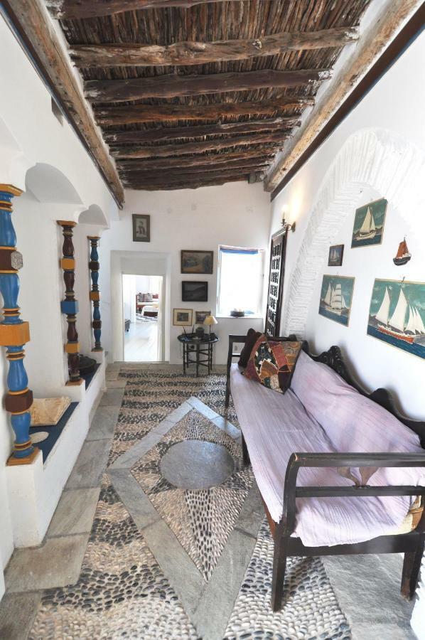 Rallou House Hydra Exterior photo